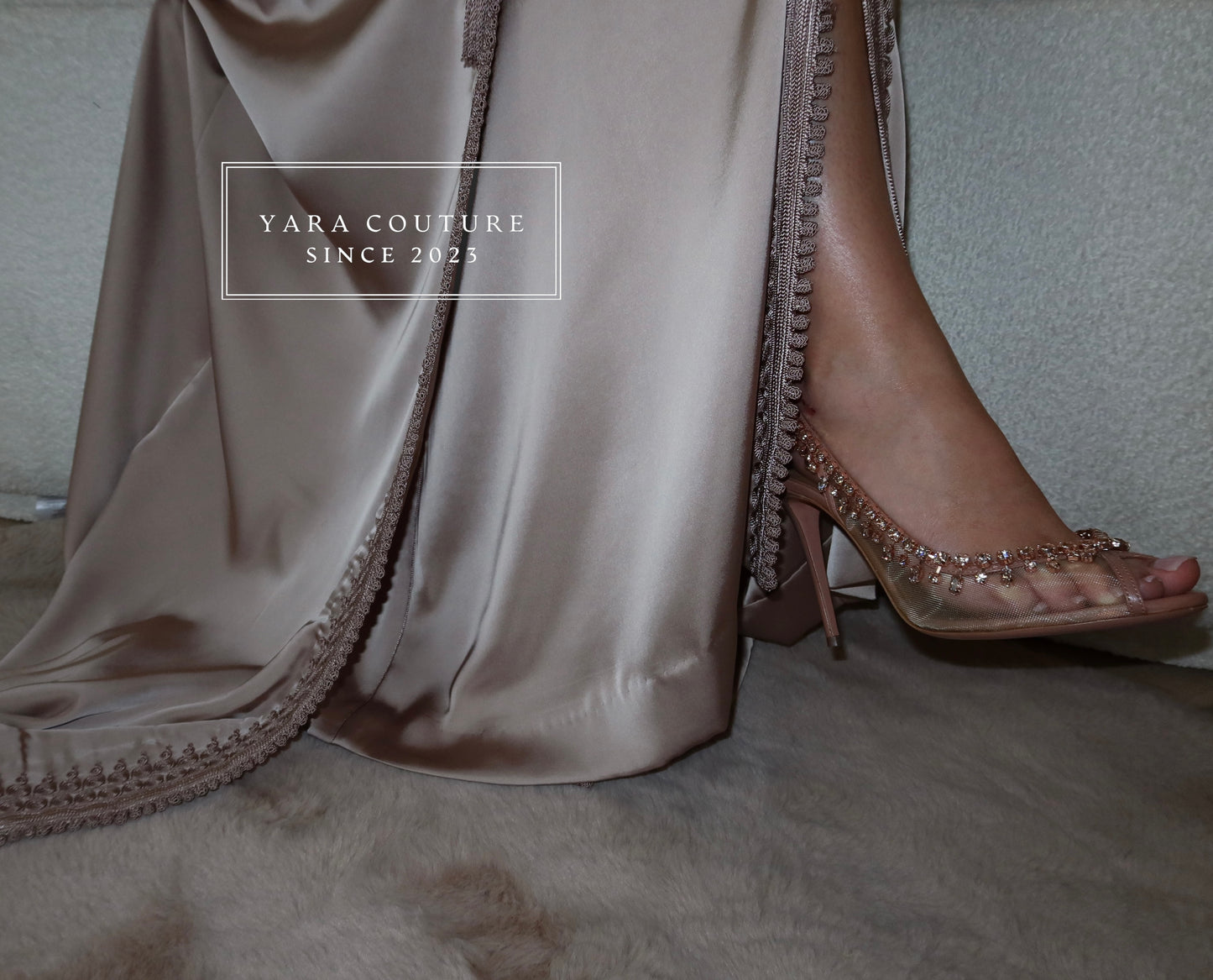 Abaya set taupe
