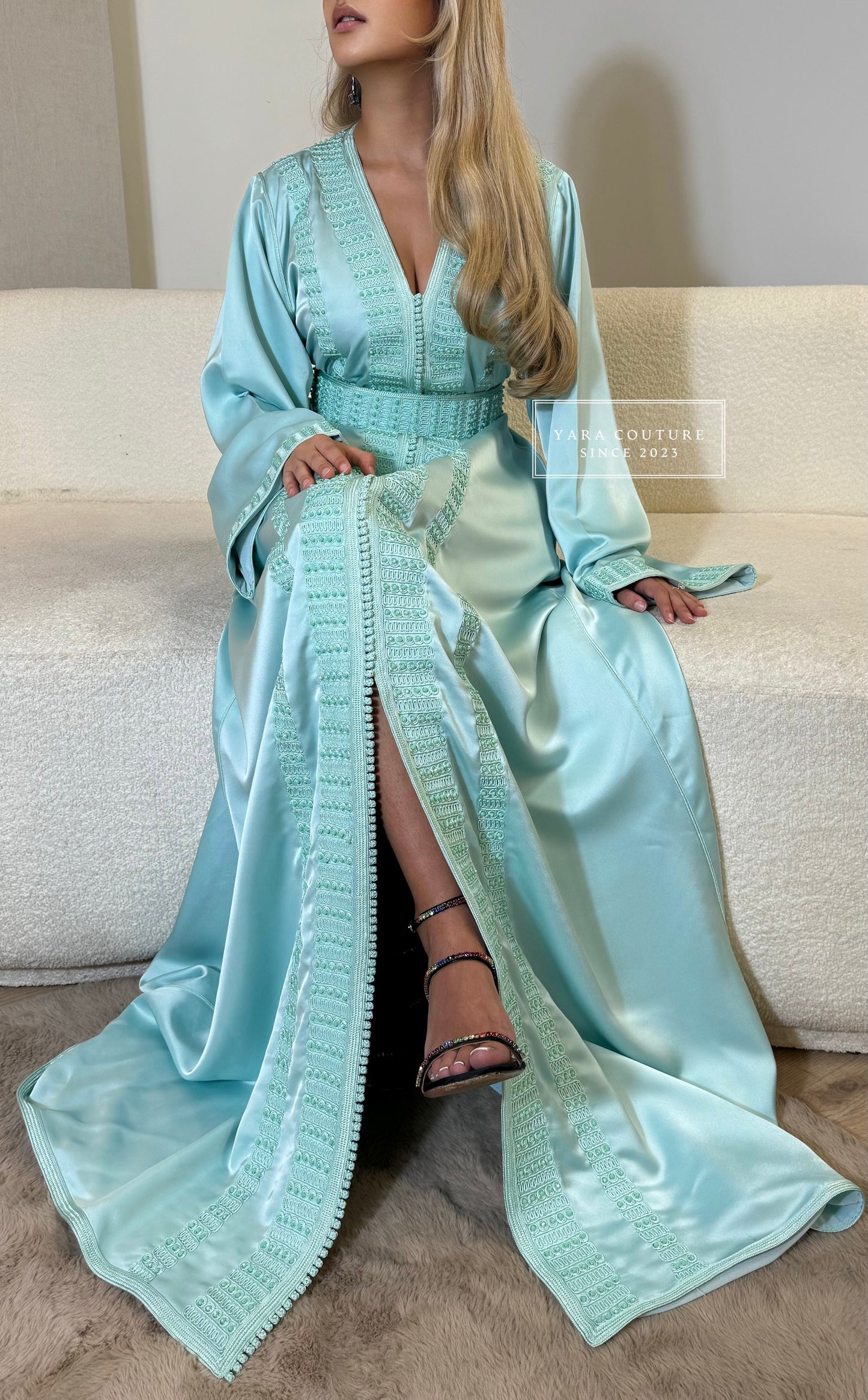 Signature Kaftan Pastel Blue