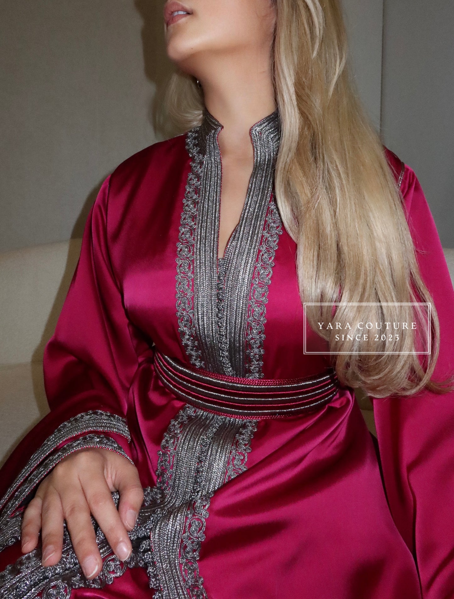 Signature Yarah Couture takchita