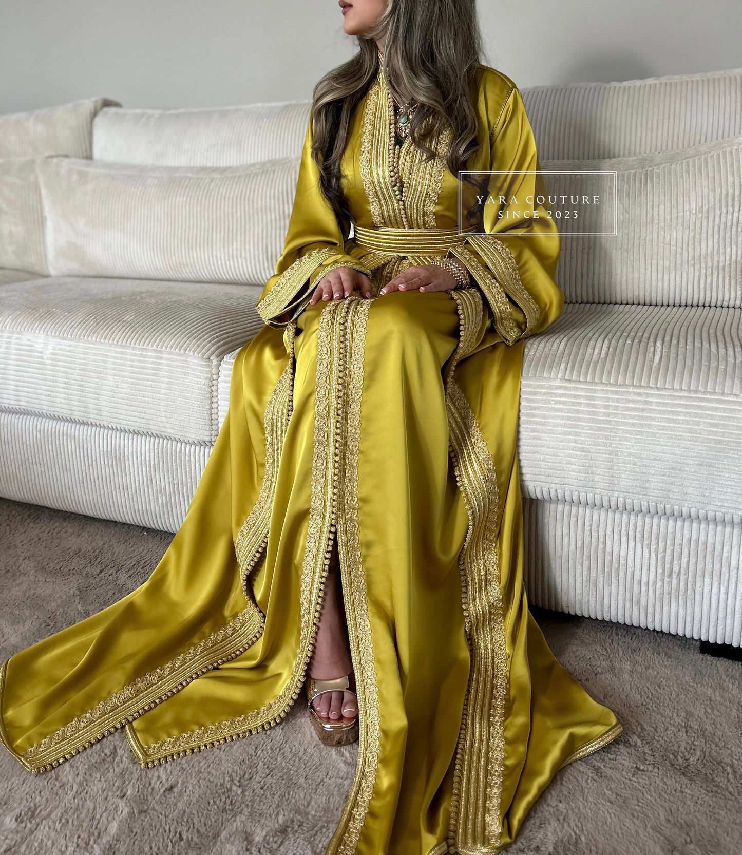 Signature Yarah Couture takchita